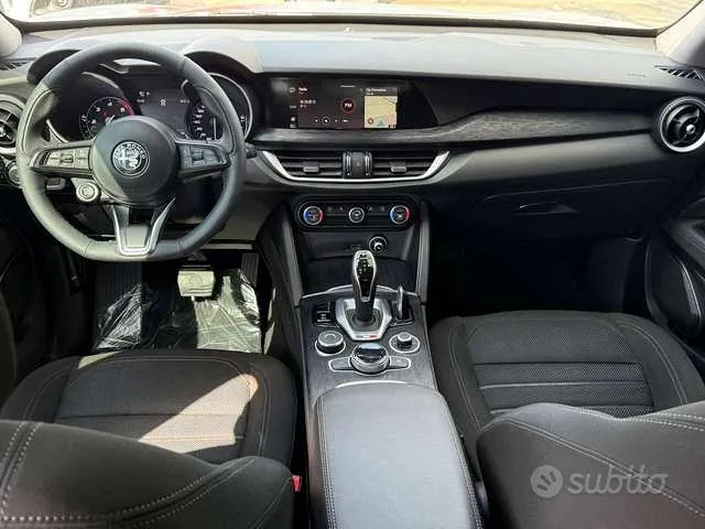 Alfa Romeo Stelvio 2021 photo 5