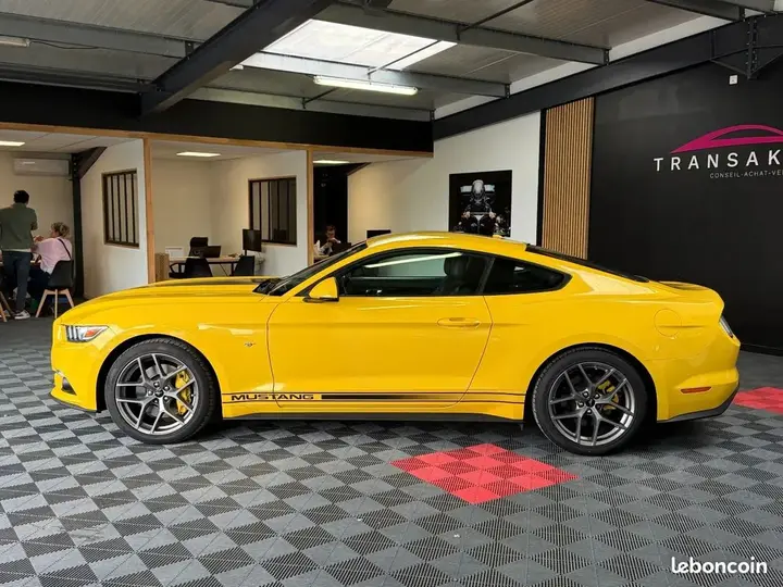 Ford Mustang 2016 photo 2
