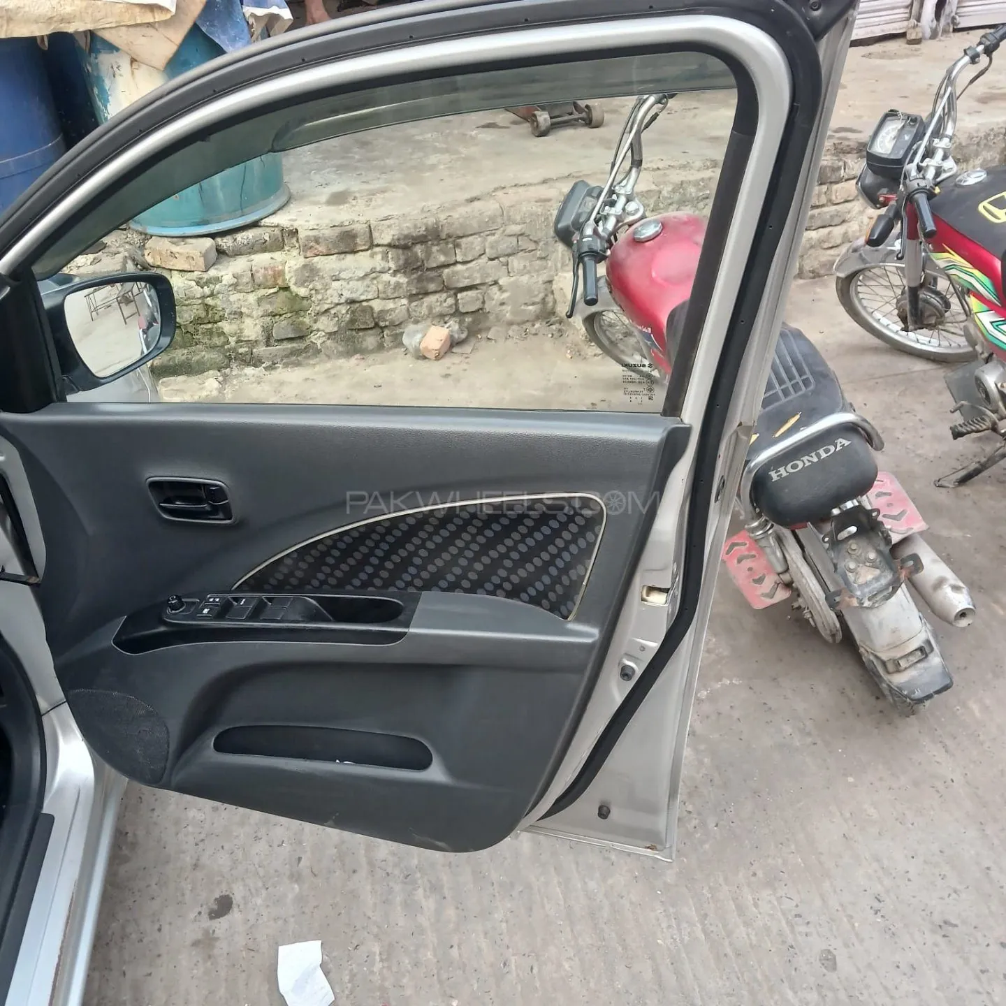 Suzuki Cultus