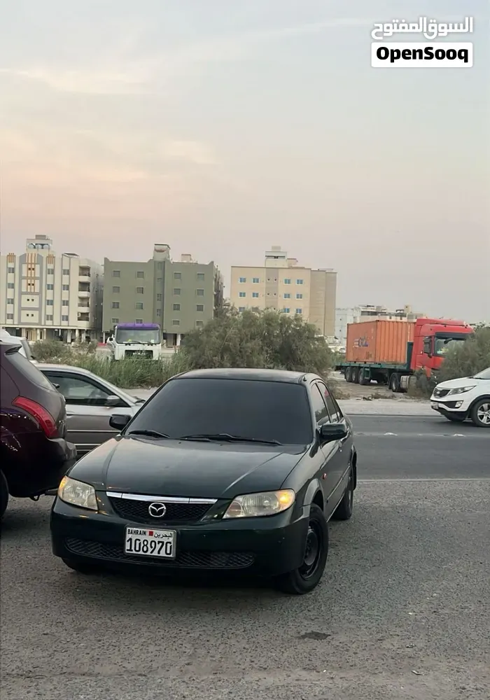 Mazda 323