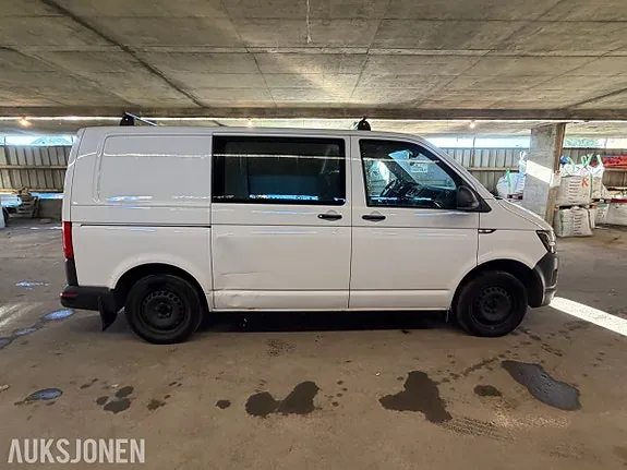 Volkswagen Transporter 2017 photo 4