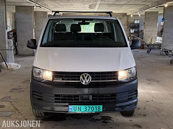 Volkswagen Transporter 2017 photo 2