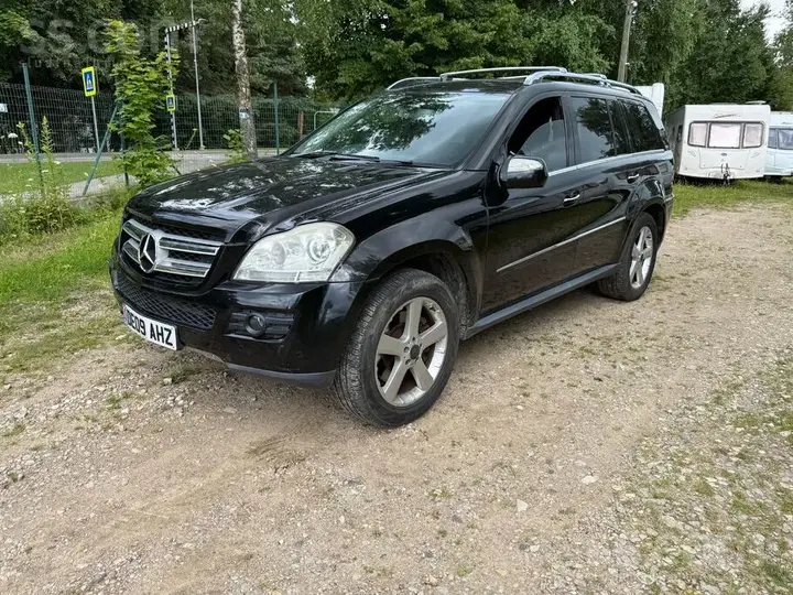 Mercedes-Benz Gl320