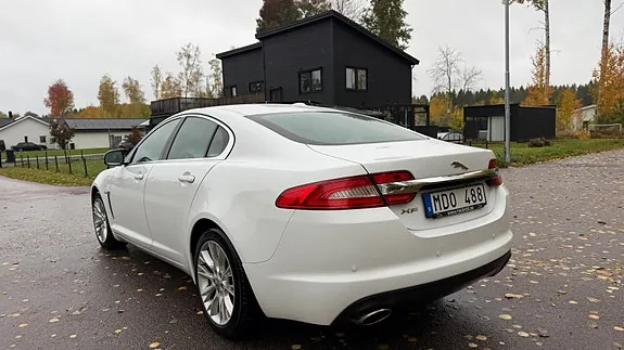 Jaguar Xf 2012 photo 4