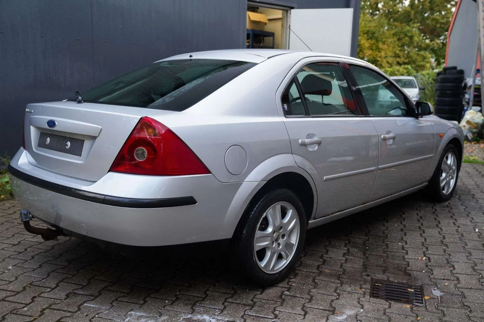 Ford Mondeo 2001 photo 3