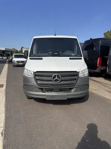 Mercedes-Benz Sprinter 2026 photo 3