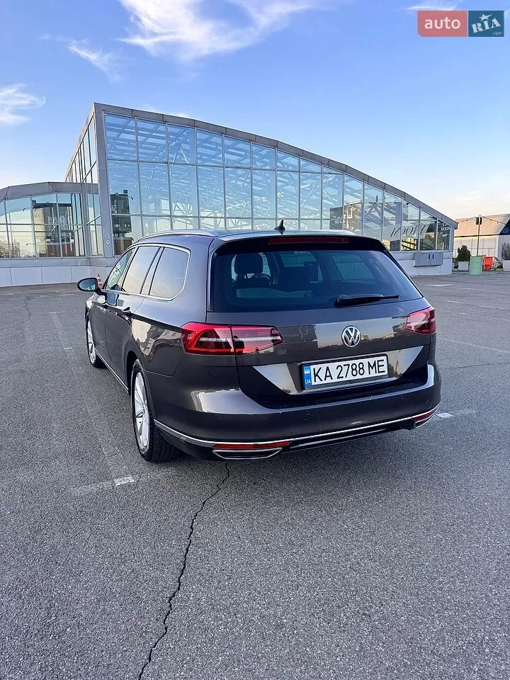 Volkswagen Passat 2017 photo 5