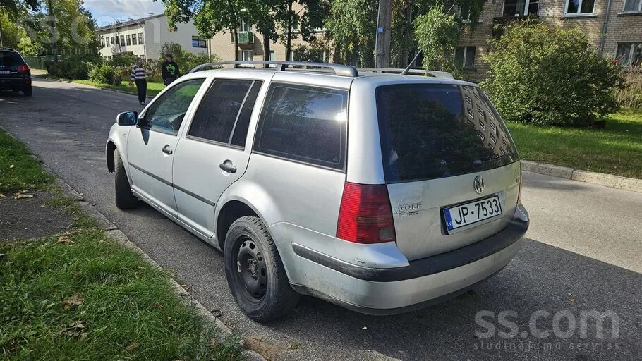 Volkswagen Golf 2001 photo 3