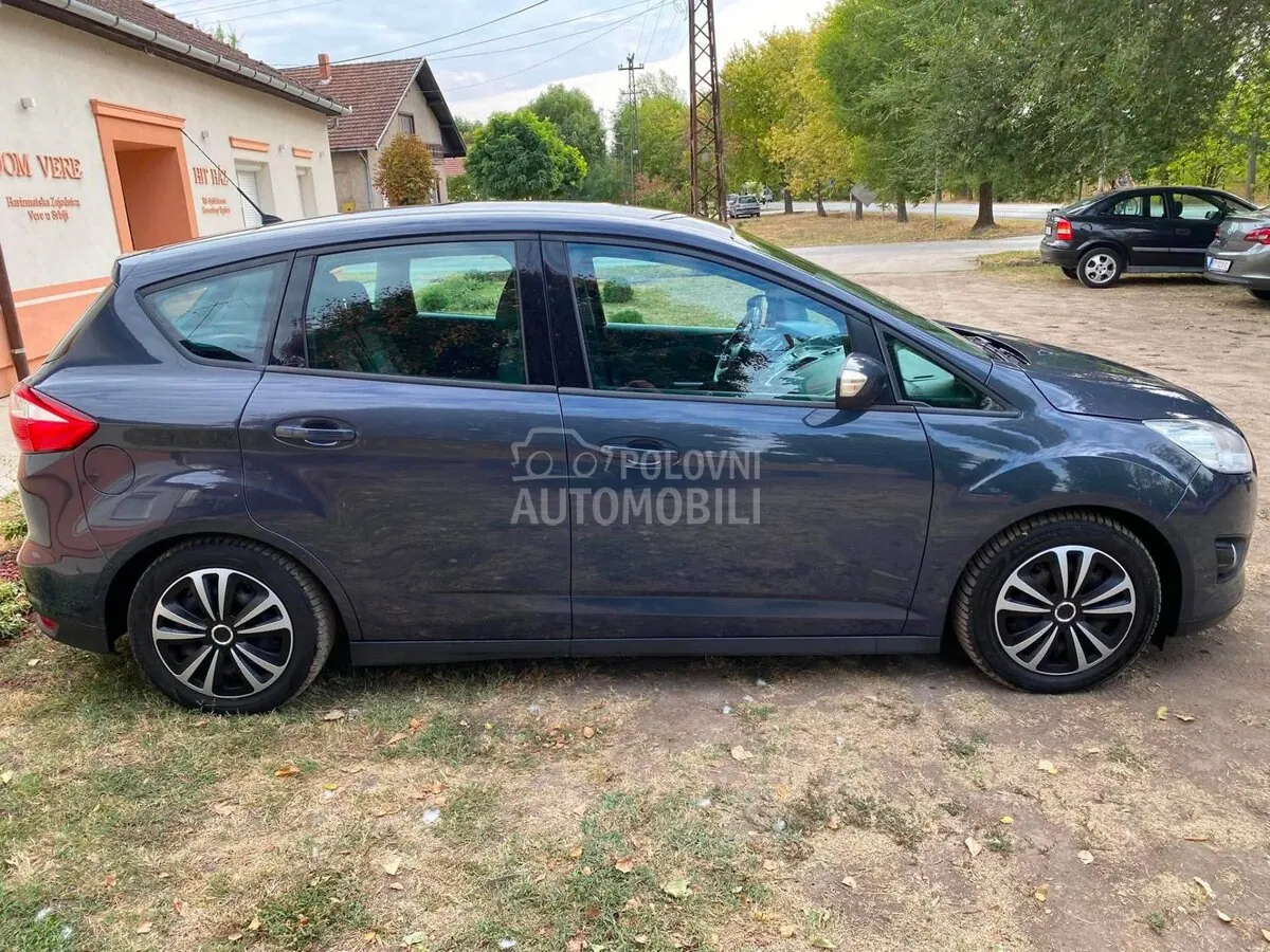 Ford C-Max 2012 photo 4
