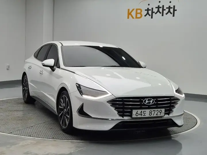 Hyundai Sonata 2020 photo 4