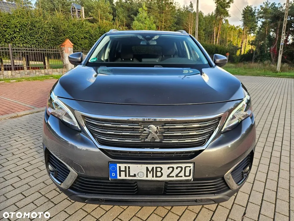 Peugeot 5008 2018 photo 2
