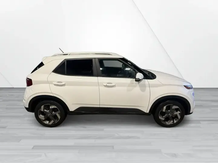 Hyundai Venue 2024 photo 3