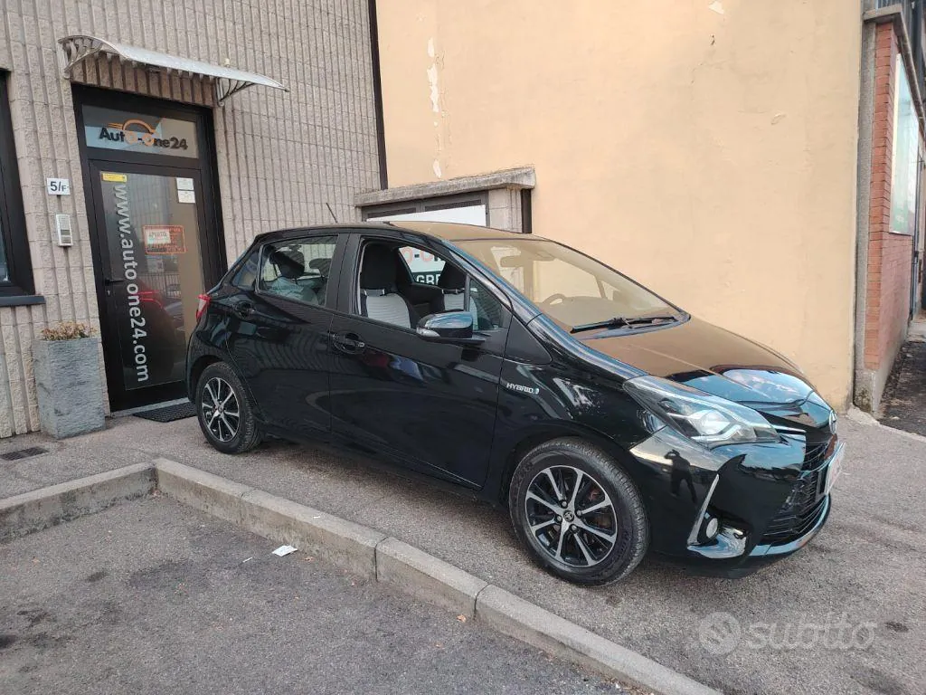 Toyota Yaris 2018 photo 3