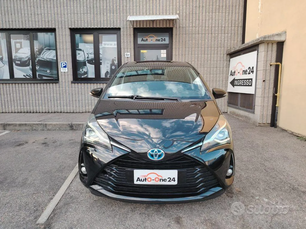 Toyota Yaris 2018 photo 4