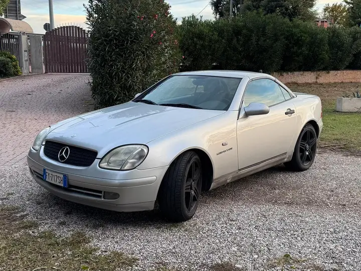 Mercedes-Benz Slk 200 Kompressor 2019 photo 2