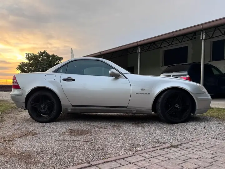 Mercedes-Benz Slk 200 Kompressor 2019 photo 3