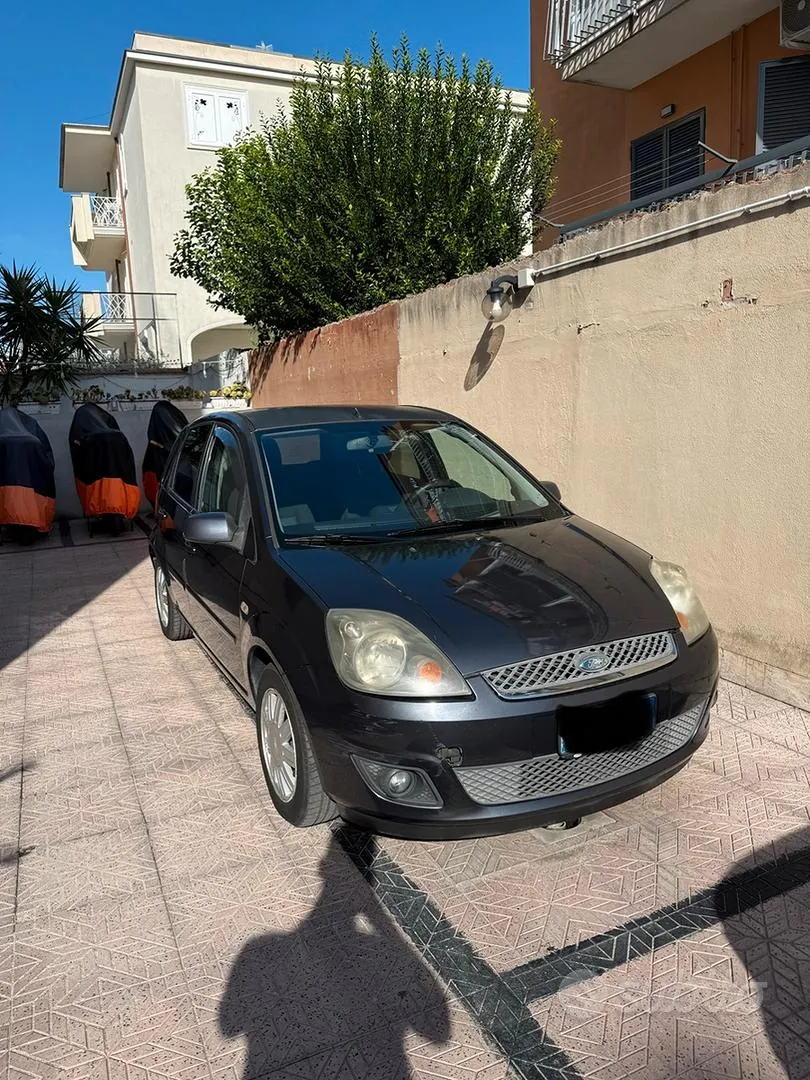 Ford Fiesta 2008 photo 3