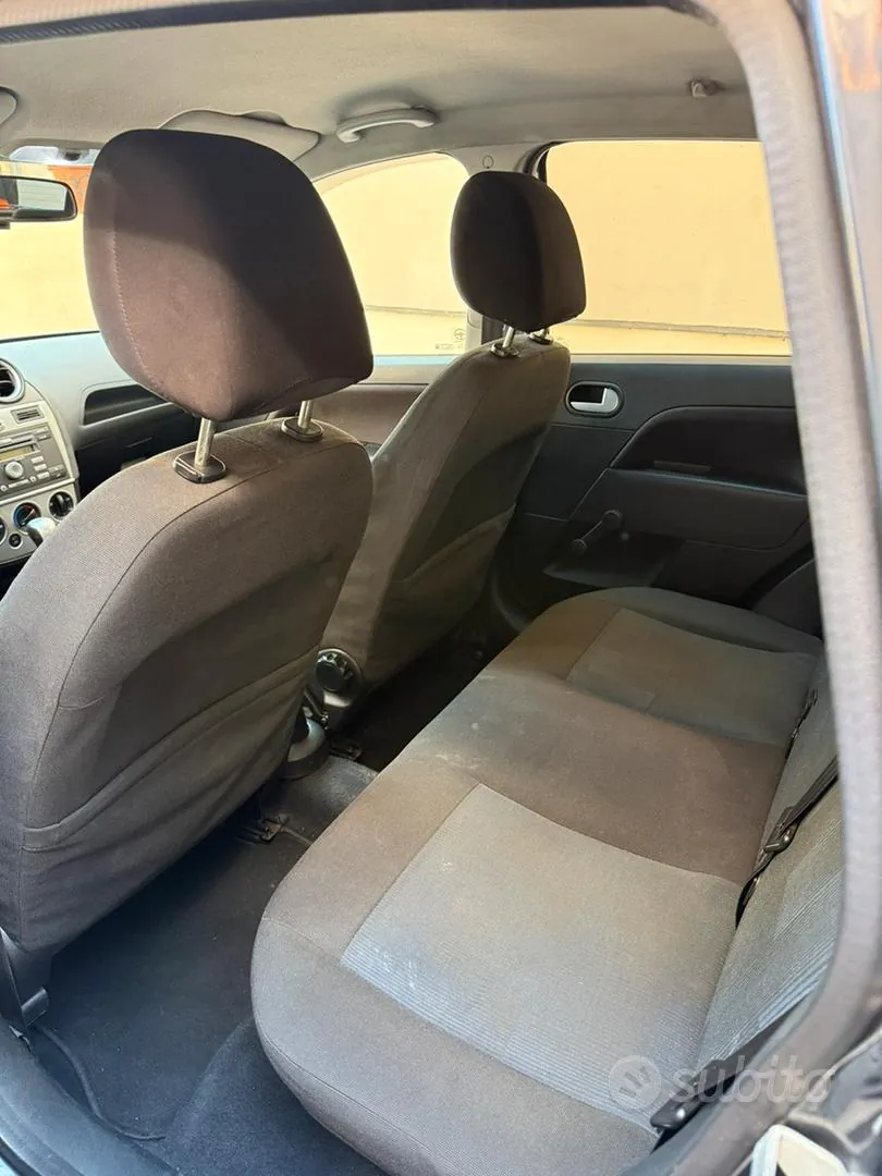 Ford Fiesta 2008 photo 5