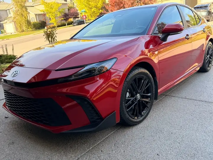 Toyota Camry 2026 photo 5