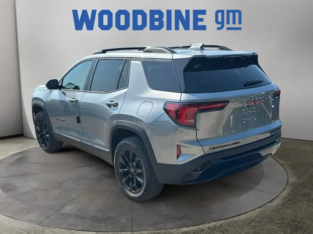 GMC Terrain 2027 photo 3