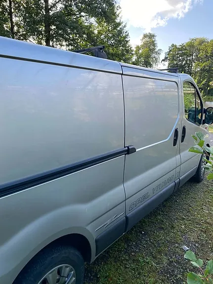 Opel Vivaro 2008 photo 3