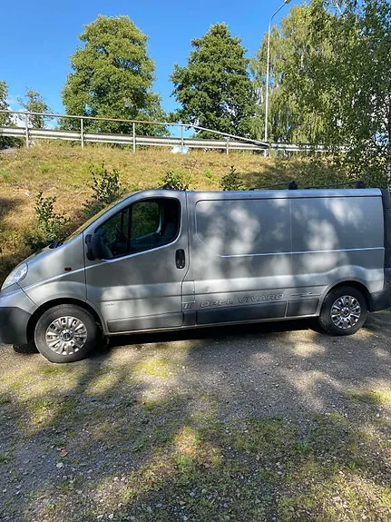 Opel Vivaro 2008 photo 2