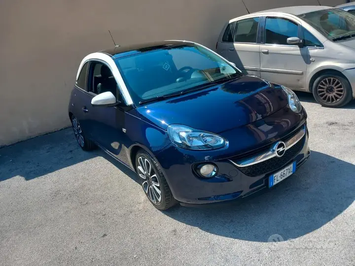 Opel Adam