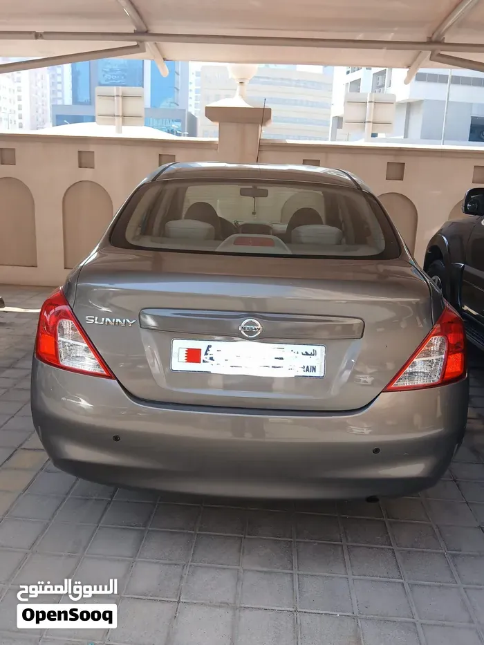 Nissan Sunny 2013 photo 2