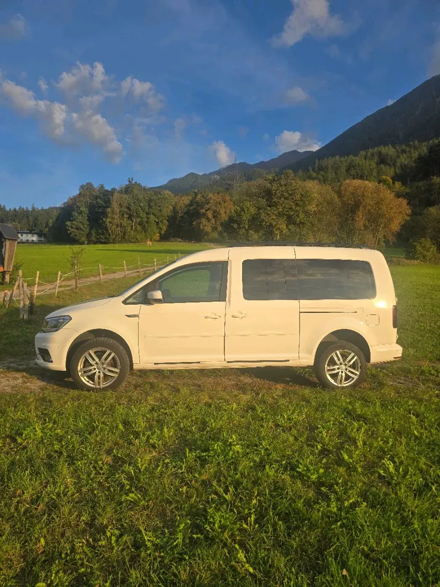 Volkswagen Caddy 2015 photo 2