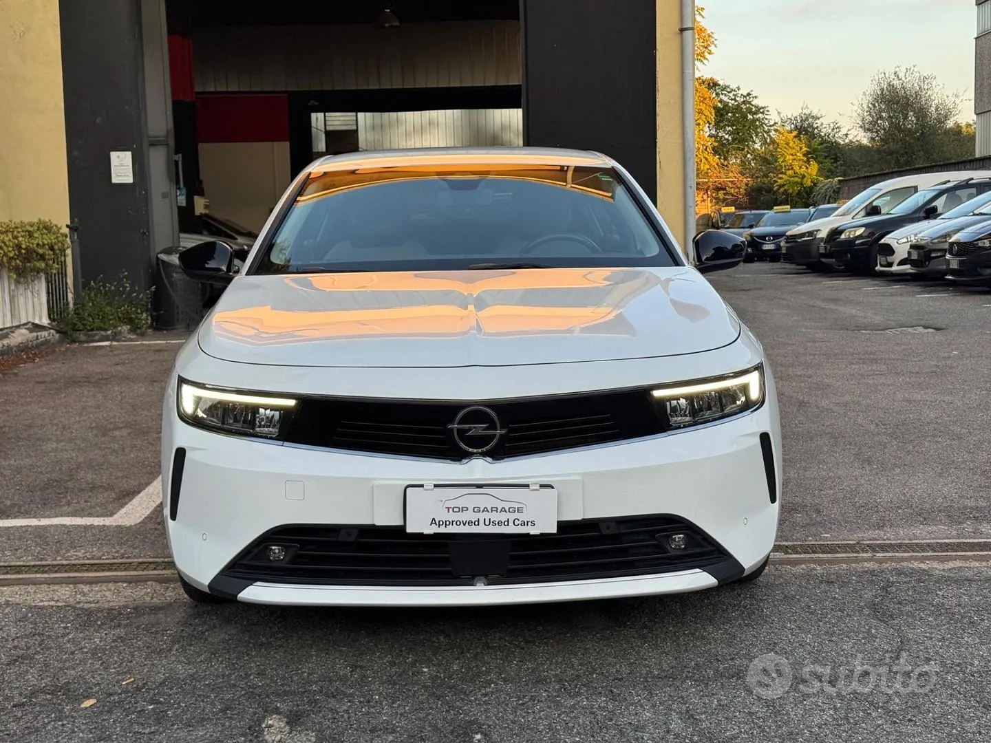 Opel Astra 2023 photo 2