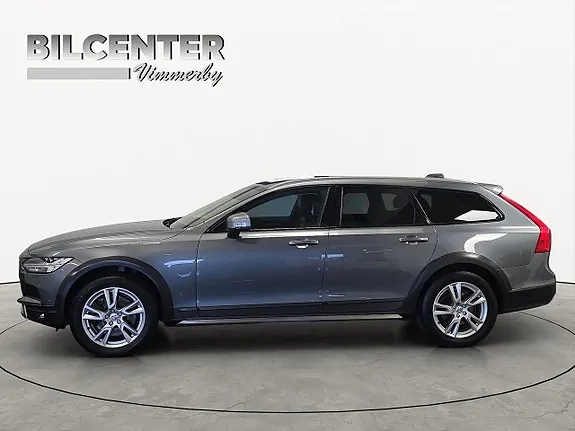 Volvo V90 Cross Country 2018 photo 3