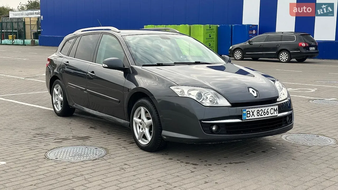 Renault Laguna 2009 photo 3