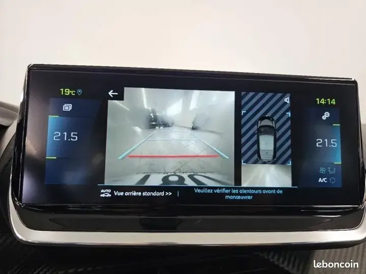 Peugeot 208 2021 photo 4