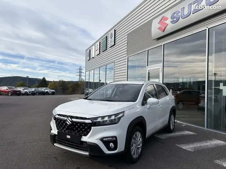 Suzuki S-Cross
