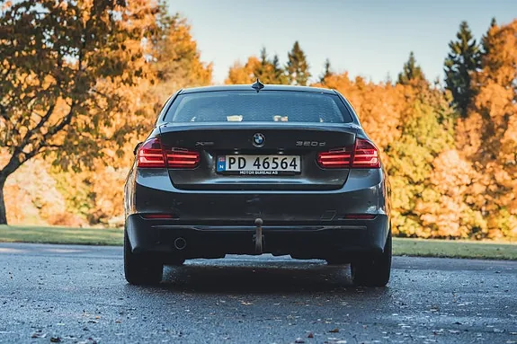 BMW 320D 2013 photo 4