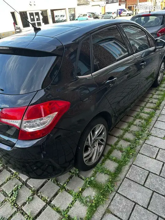 Citroen C4 2011 photo 3