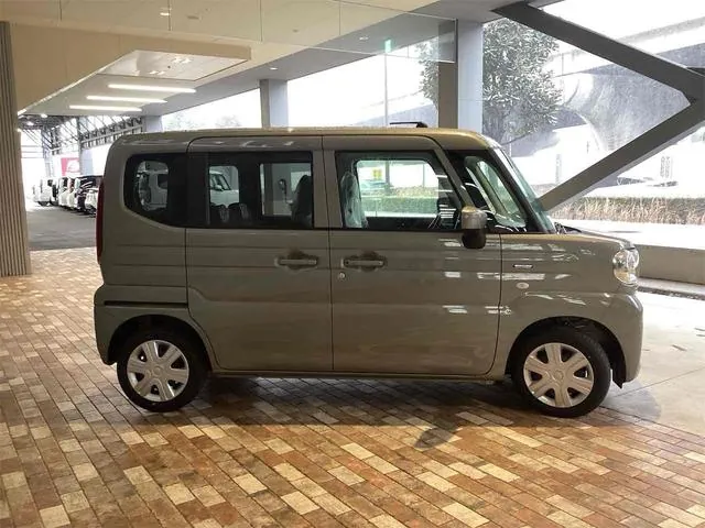 Suzuki Spacia 2025 photo 4