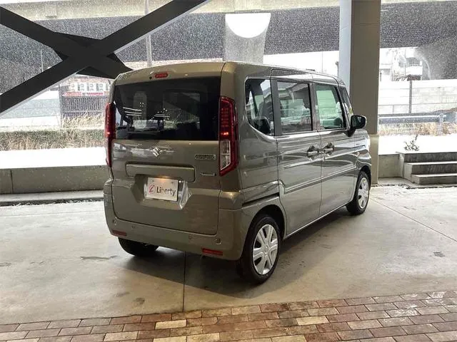 Suzuki Spacia 2025 photo 5