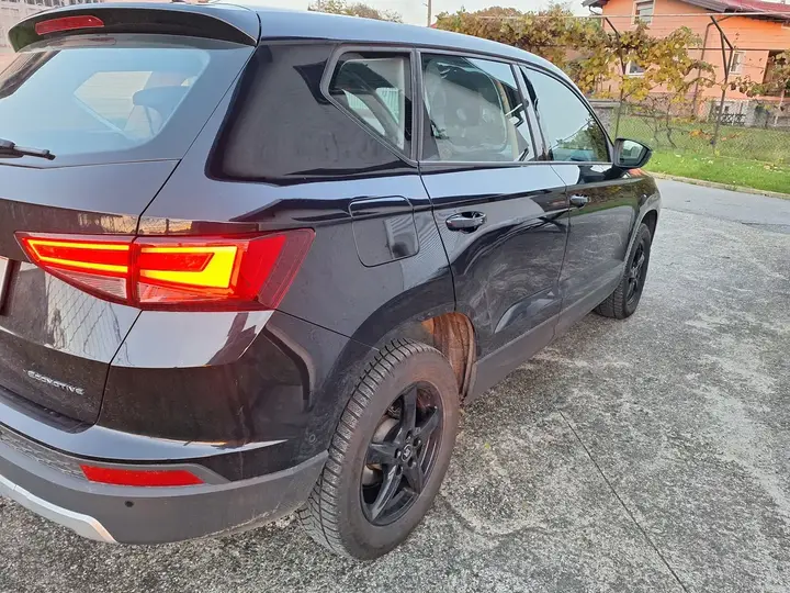 Seat Ateca 2017 photo 2