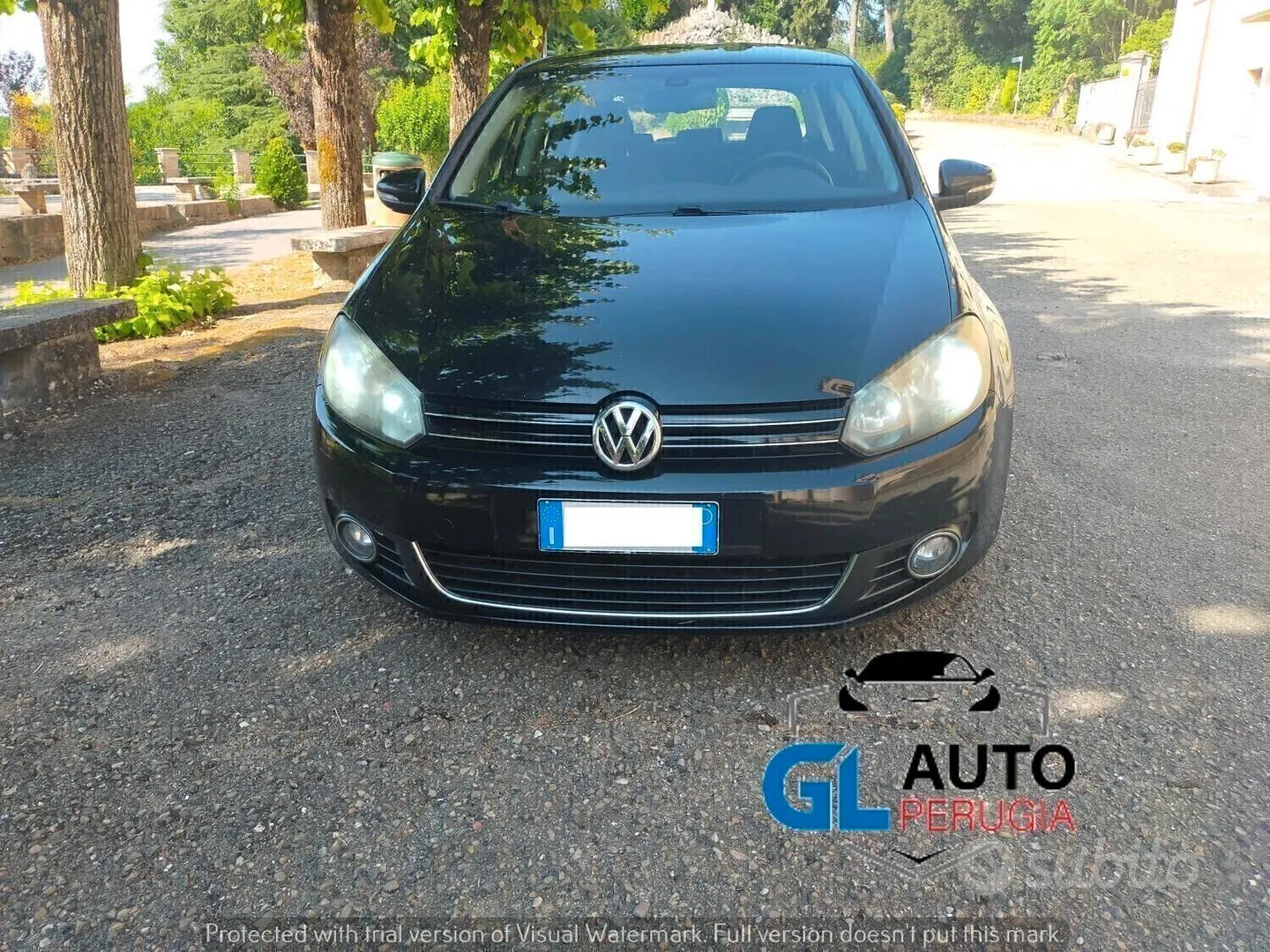 Volkswagen Golf 2010 photo 2