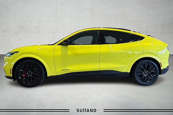 Ford Mustang Mach-E 2025 photo 2