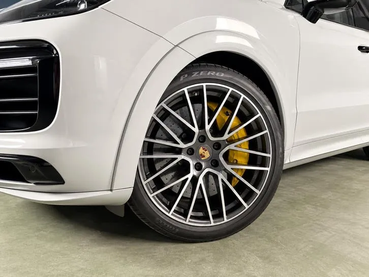 Porsche Cayenne 2020 photo 3