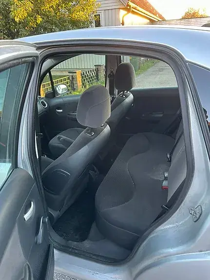 Citroen C3 2008 photo 4