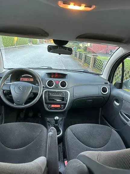 Citroen C3 2008 photo 3