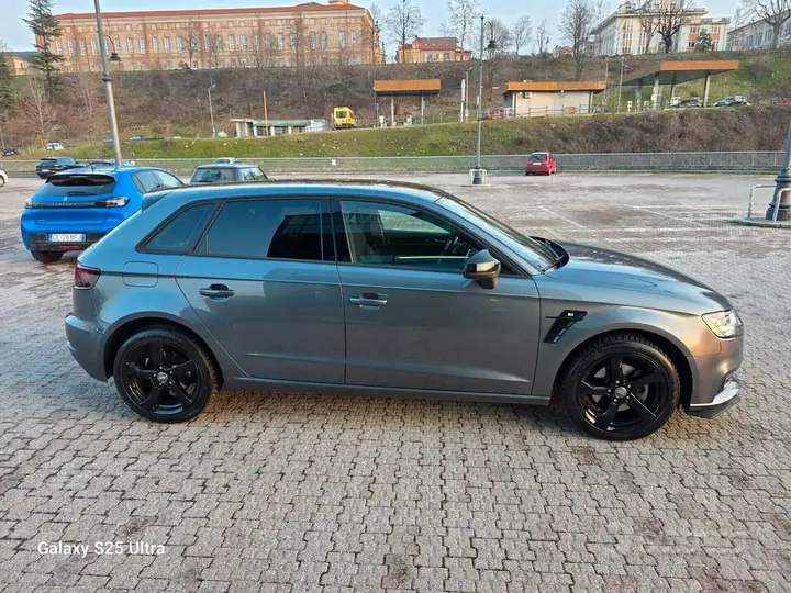 Audi A3 2017 photo 3