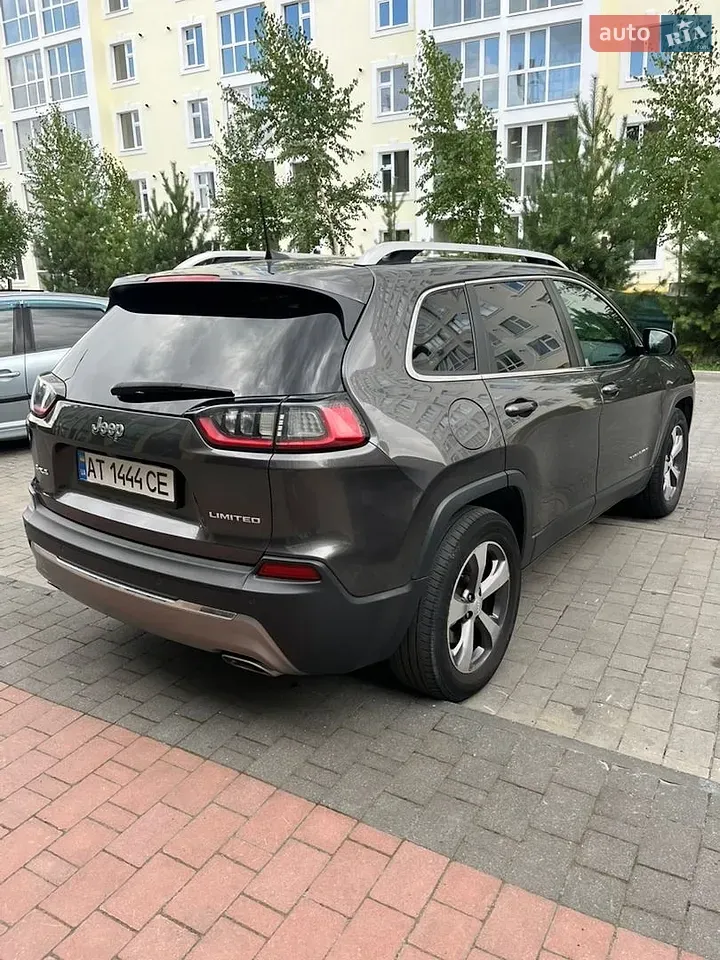 Jeep Cherokee 2019 photo 5