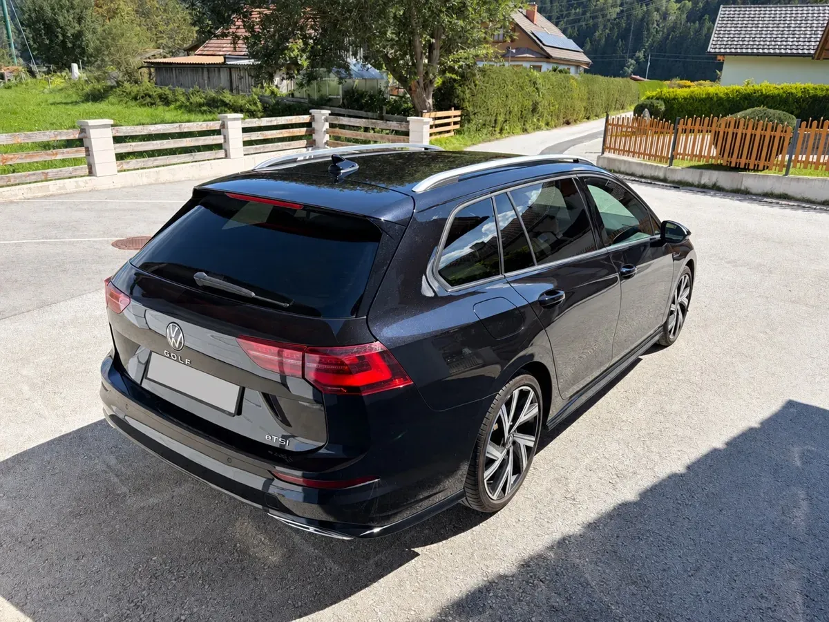 Volkswagen Golf 2023 photo 3