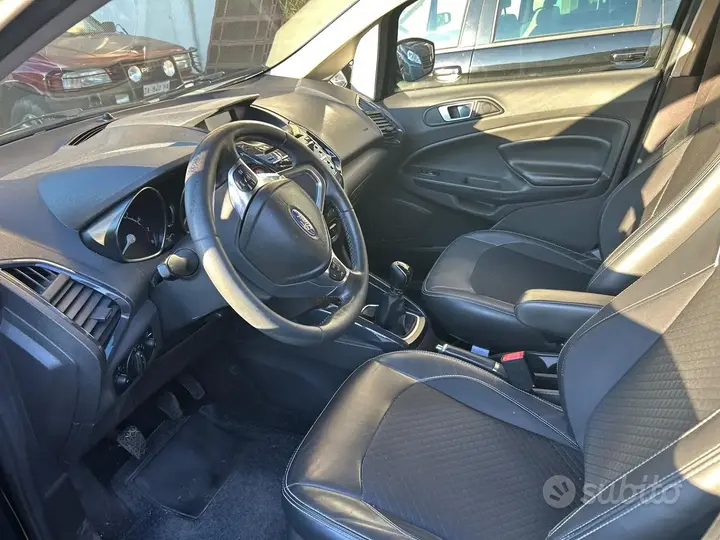 Ford Ecosport 2016 photo 5