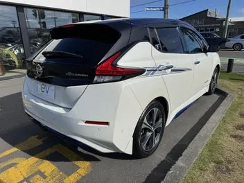 Nissan Leaf 2018 photo 4