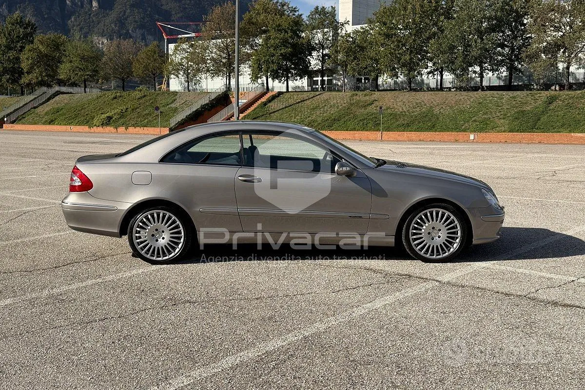 Mercedes-Benz Clk 200 2003 photo 4